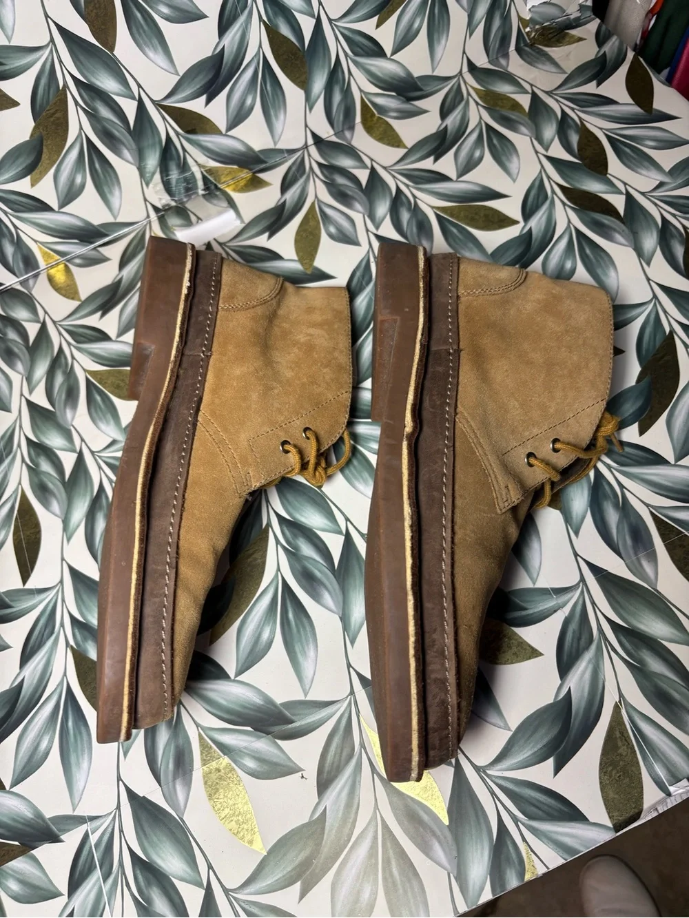 Clarks classic chukka